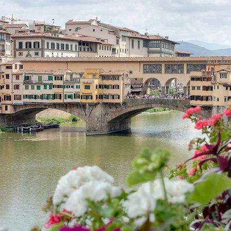 Historical Apartment Spectacular Arno View With Balcony From 12 Th Century. Florenz Exterior foto
