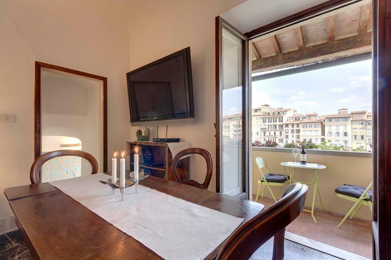 Historical Apartment Spectacular Arno View With Balcony From 12 Th Century. Florenz Exterior foto