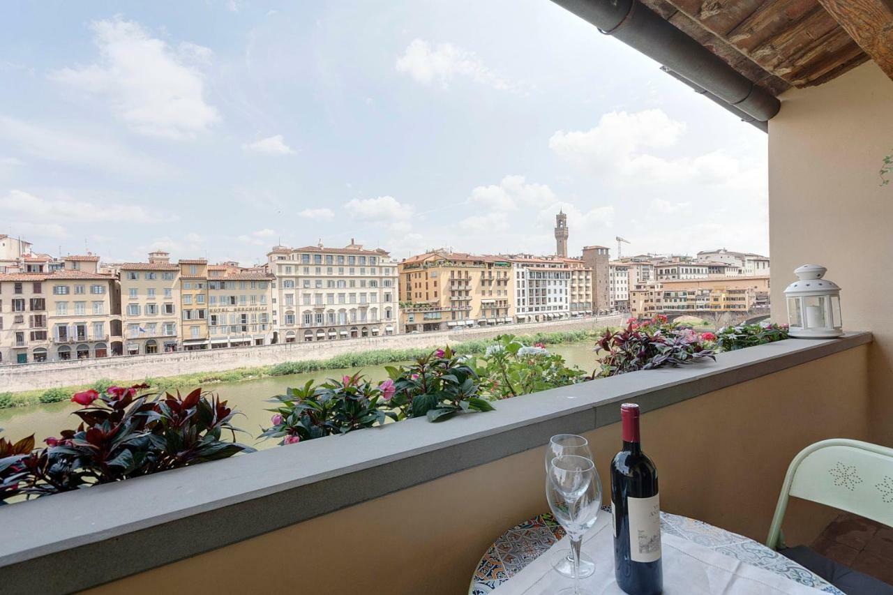 Historical Apartment Spectacular Arno View With Balcony From 12 Th Century. Florenz Exterior foto